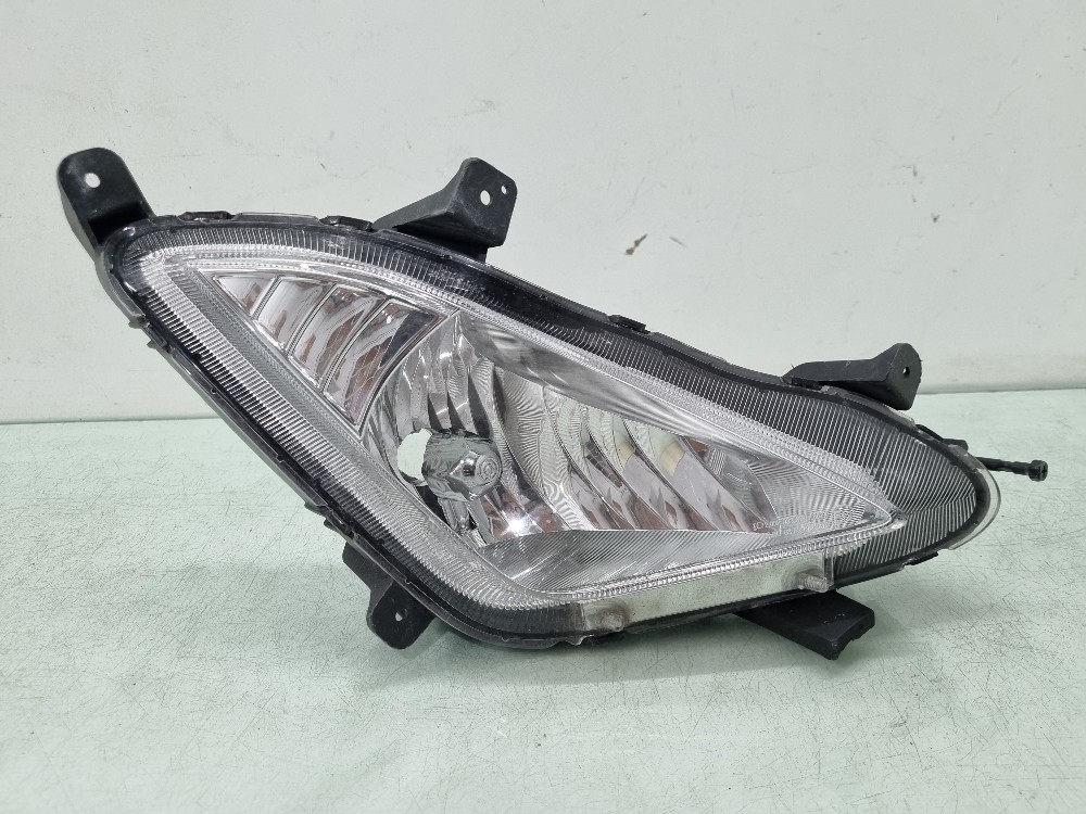 Farol De Milha Direito Hyundai Elantra 2014/2017 1