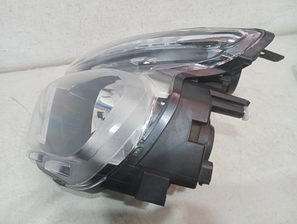 Farol esquerdo CITROEN C3 LED 2023/2025 5