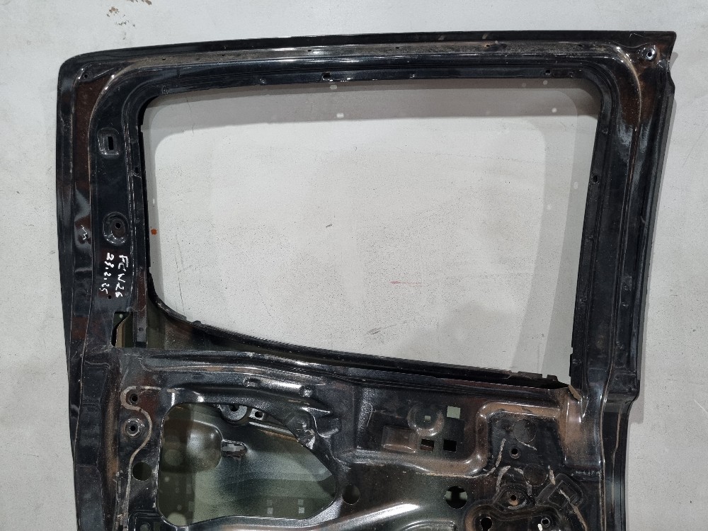 Porta traseira esquerda Chevrolet S10 2013/2022 recuperada 5