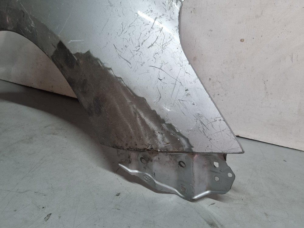 Paralama Direito Toyota Yaris 2017/2024 Recuperado Original. 2