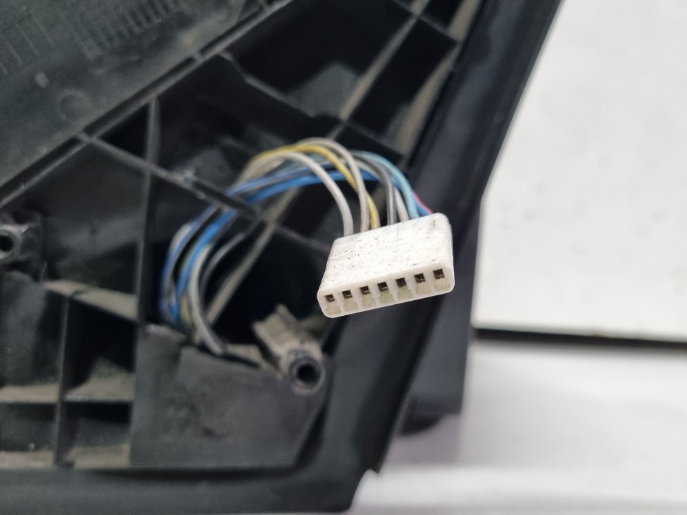 Retrovisor direito elétrico Fiat Palio 2013/2018 semi-novo 6