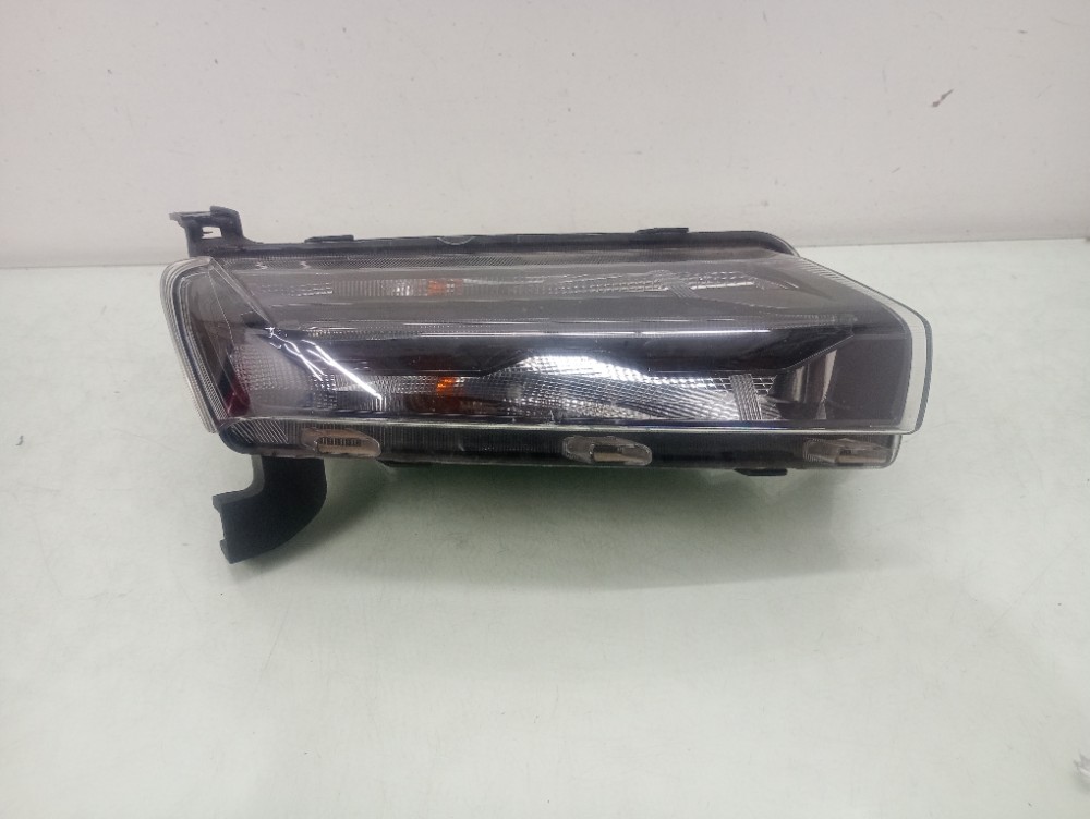 Farol Superior Direito Renault Kwid 2022/2025 Direito/passageiro 1