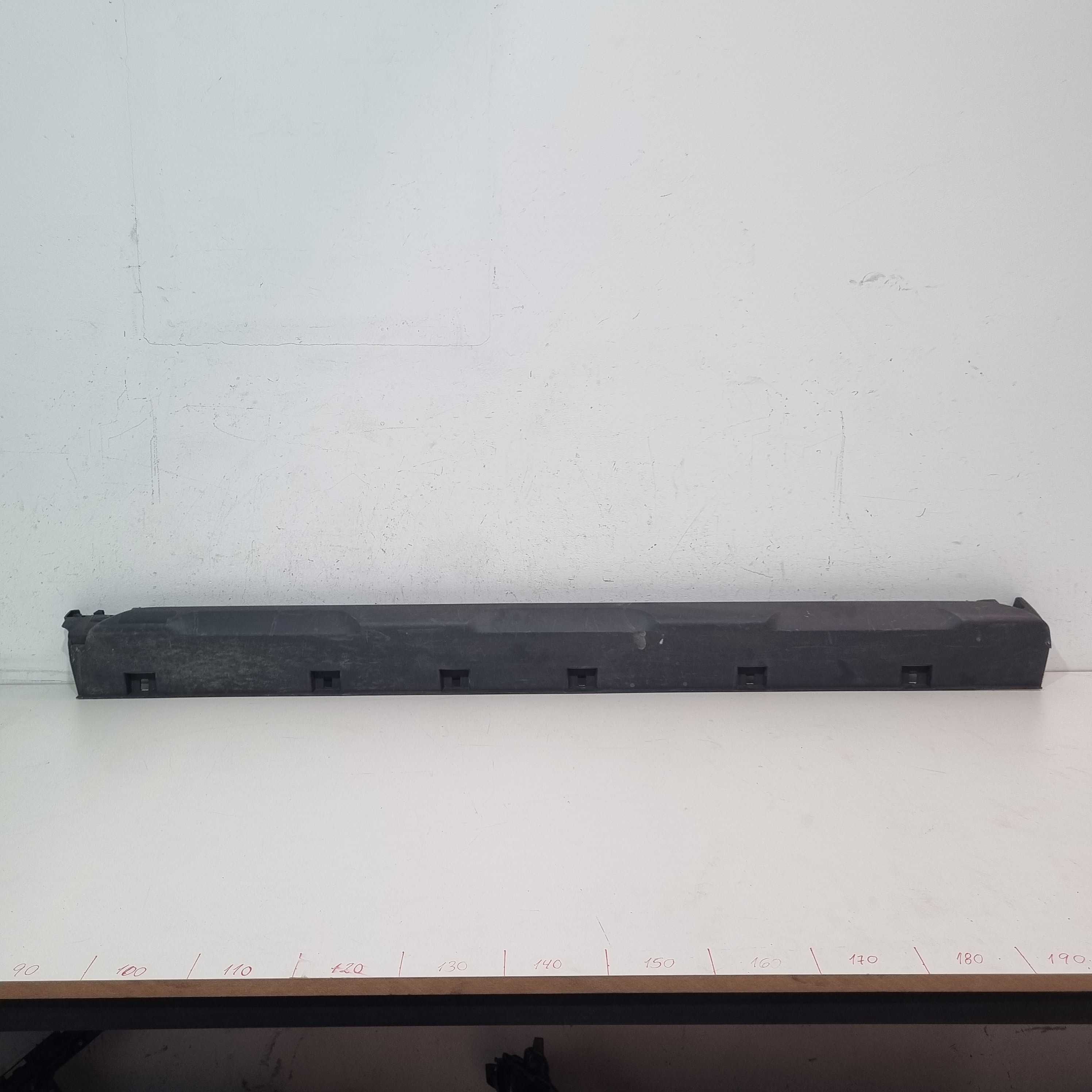 Spoiler Lateral Do Lado Esquerdo Renault Duster 2020/2023 1