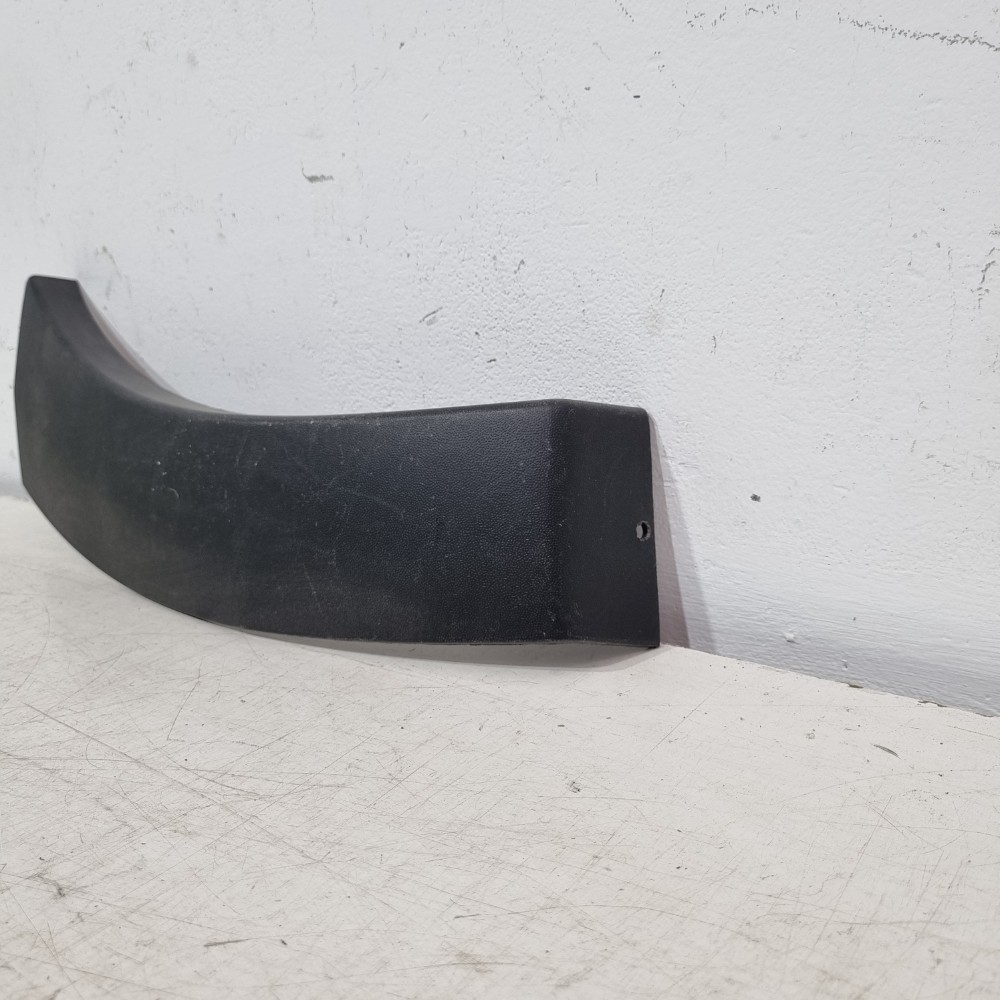 Moldura Parachoque Traseiro Vw Saveiro G5 G6 2010/2016 2