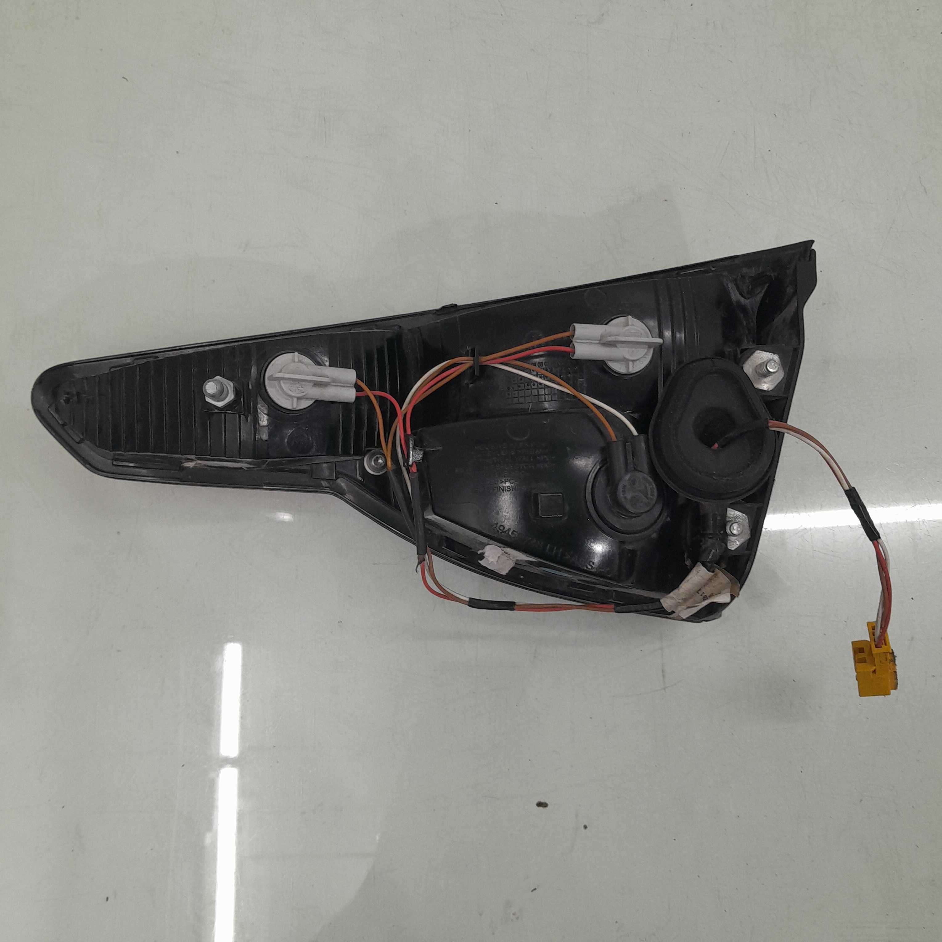 Lanterna Esquerda Recuper Tampa Fiat Argo 2018/2021 Original 4