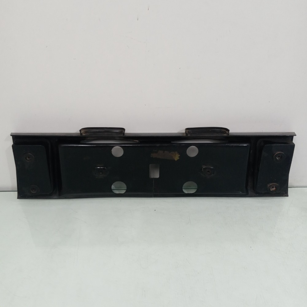 Moldura Da Placa Traseira Volkswagen Apollo 1990 à 1992 2