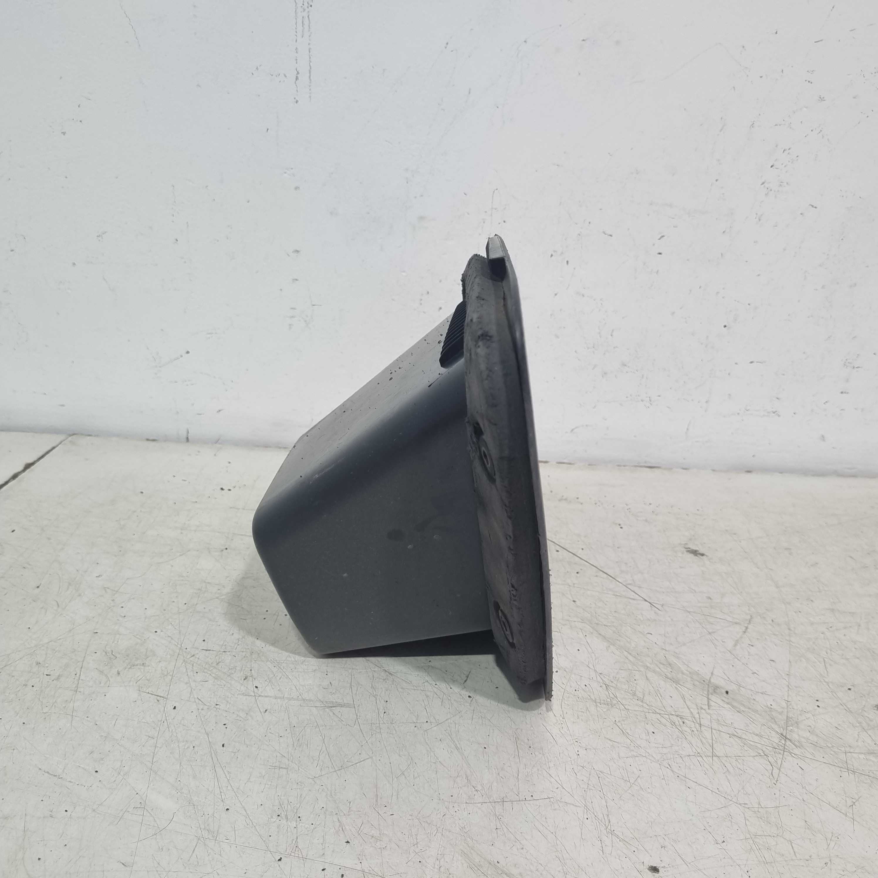 Pisante Lateral Direito Montana 2011/2012/2013/2014/2015/201 3