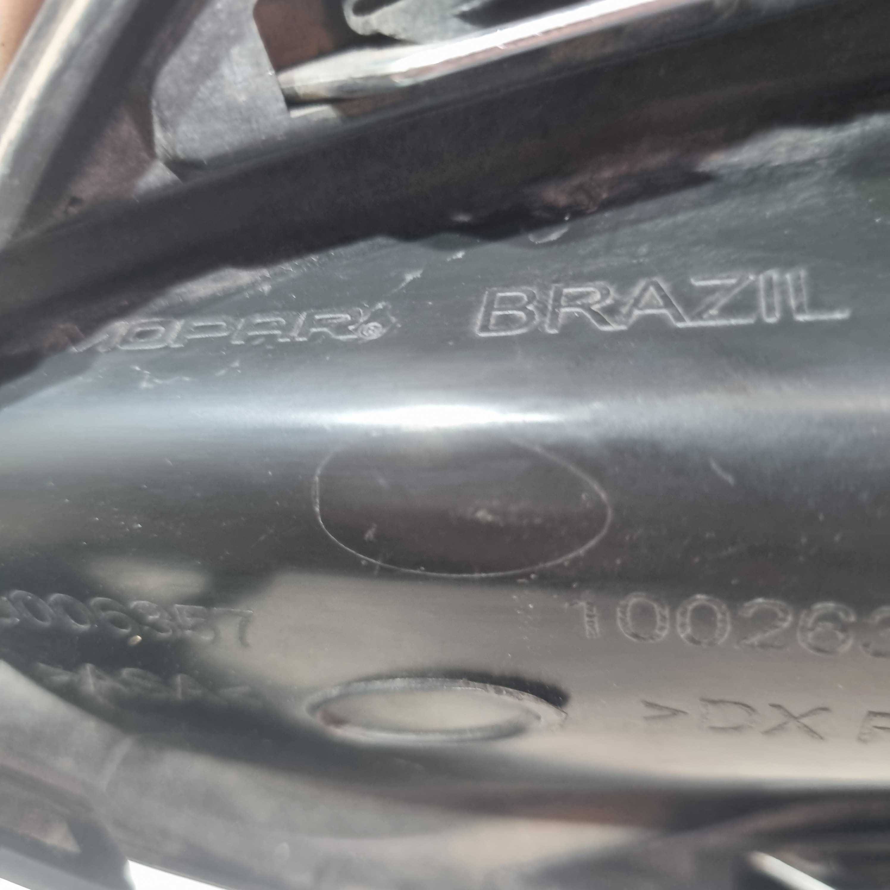 Moldura Farol De Milha Direito Fiat Pulse Modelos 2020/2023 Preto Direito 6