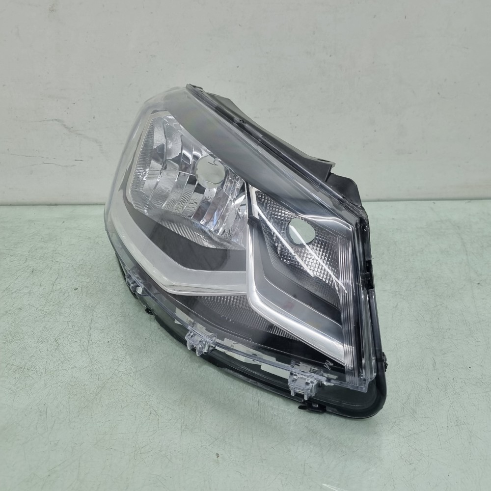 Farol Direito Foco Simples Volkswagen Voyage 2017/2019 Recup Direito/passageiro 3