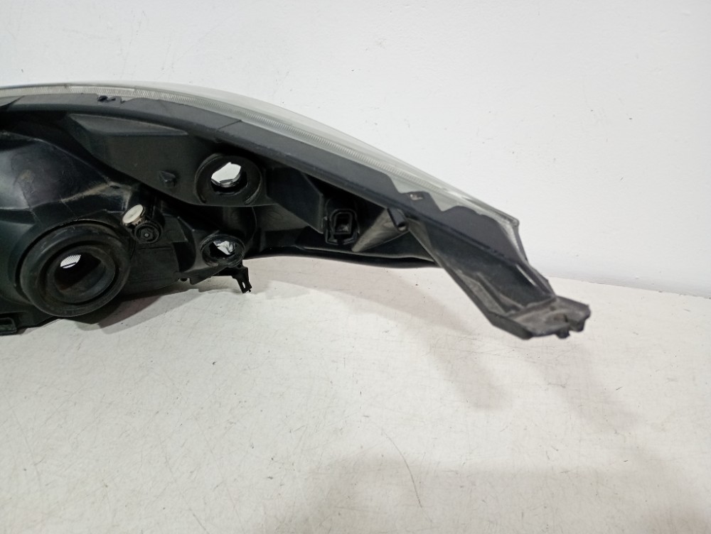 Farol Direito Chevrolet Spin 2013/2016 Recuperado 4