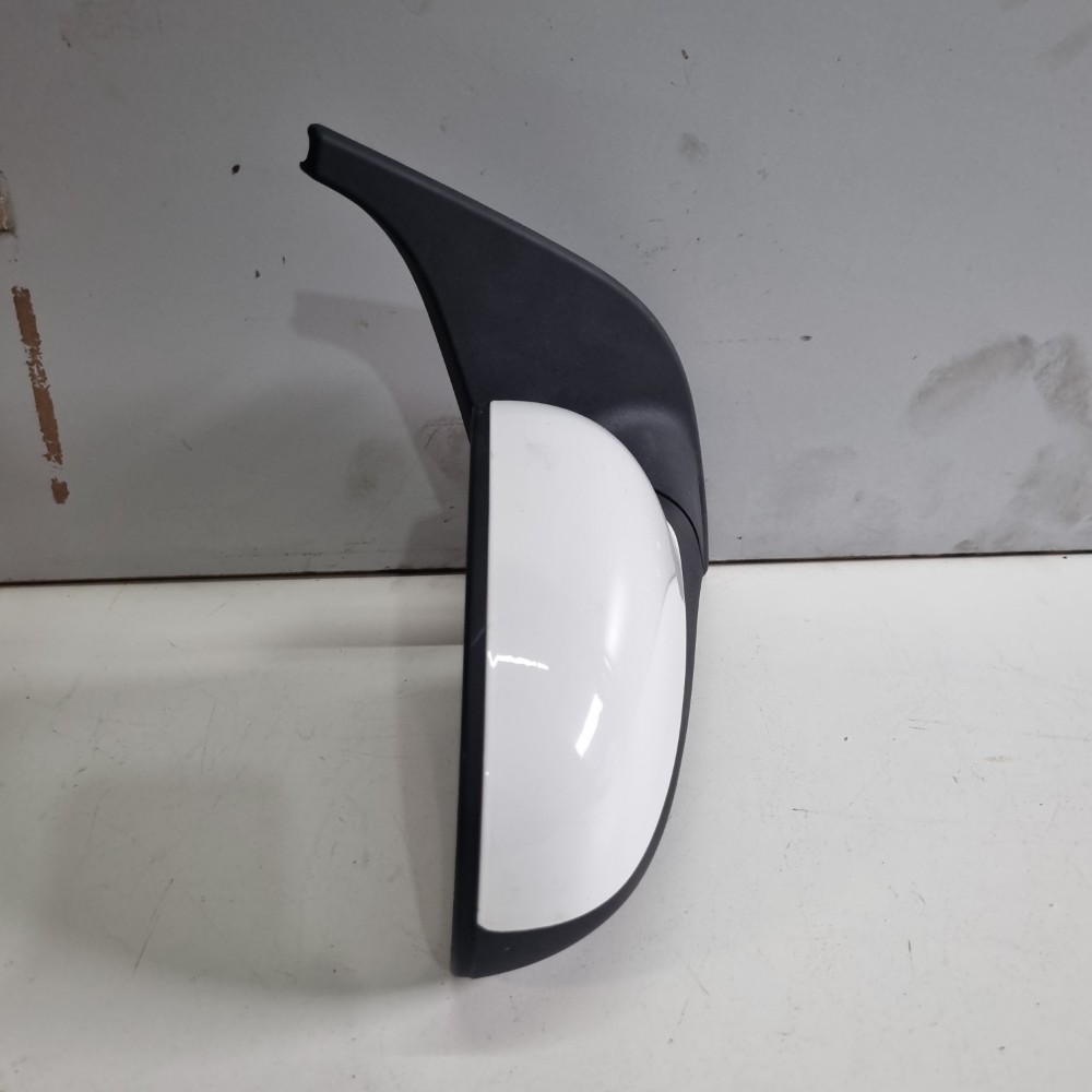 Retrovisor Manual Do Lado Direito Fiat Mobi 2016/2025 4