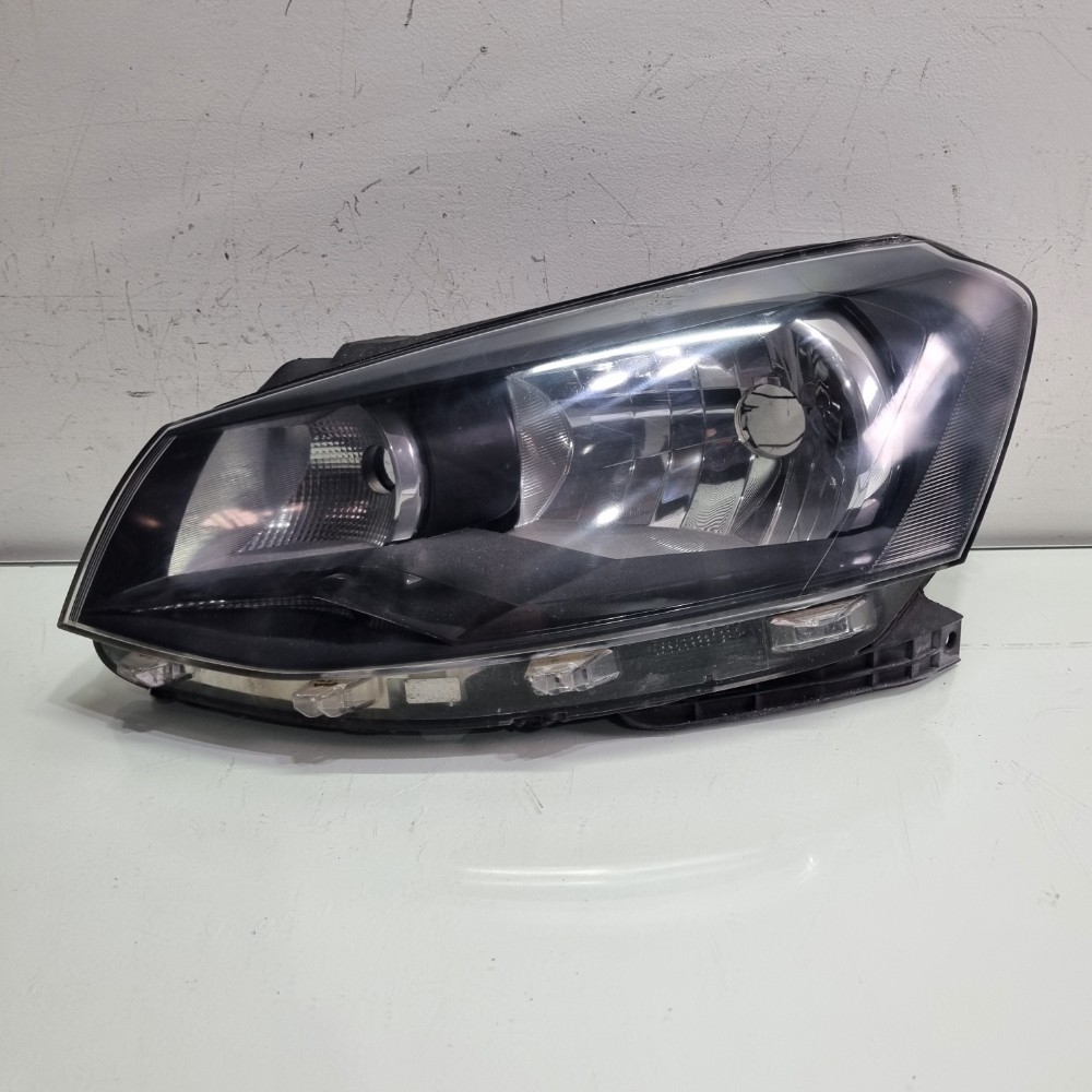 Farol Do Lado Esquerdo Volkswagen Gol G6 Modelos 2013/2016 Esquerdo/motorista 1