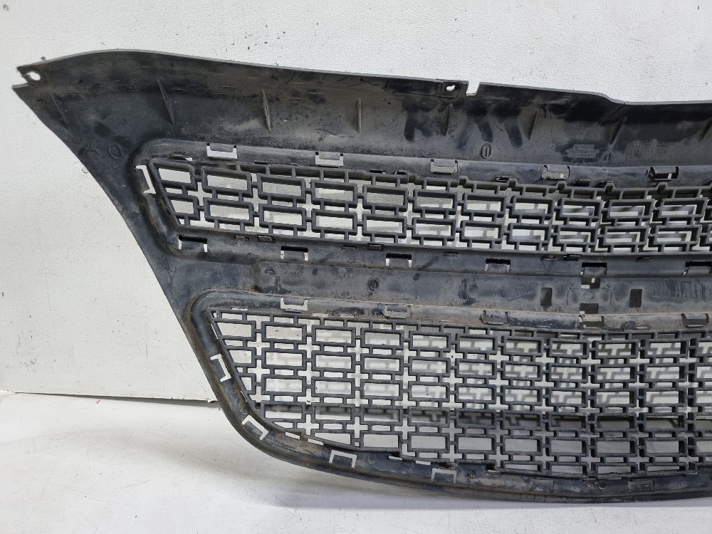 Grade Frontal Central Chevrolet Montana 2013/2019 3