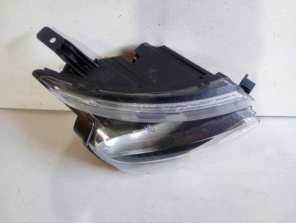 Farol Direito Com Led Citroen C3 2023 Á 2025 Recuperado Ori. 3