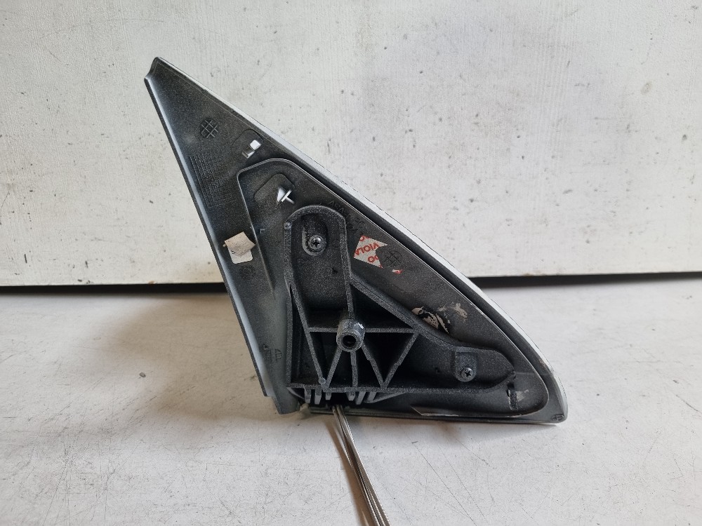 Retrovisor Esquerdo Manual Ford Focus 2003 / 2007 Semi-novo. 4