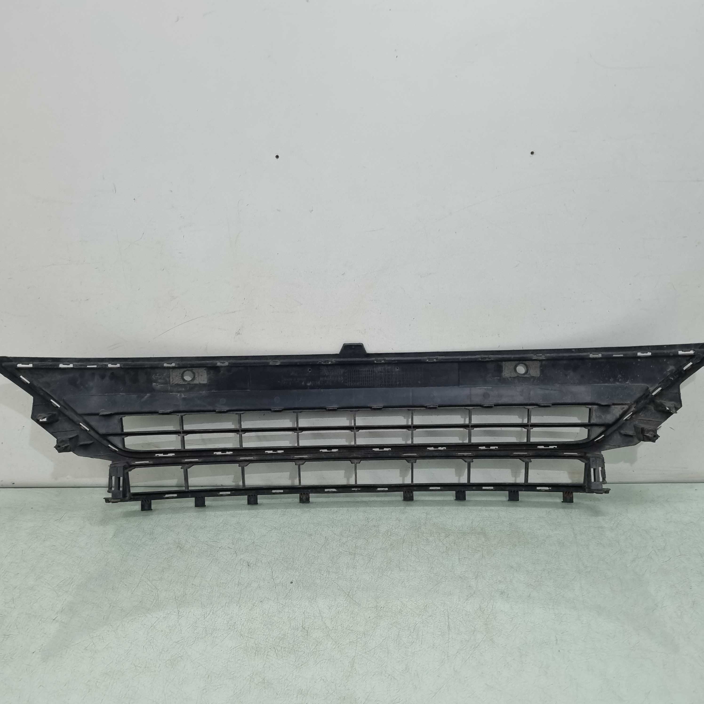 Grade Inferior Para-choque Dianteiro Polo 2017/2022 Usado 4