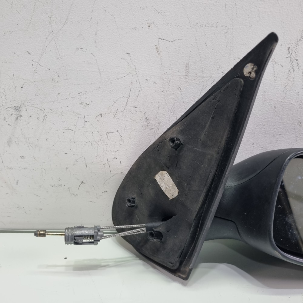 Retrovisor Do Lado Direito Manual Fiat Palio 4p 2005/2008 4