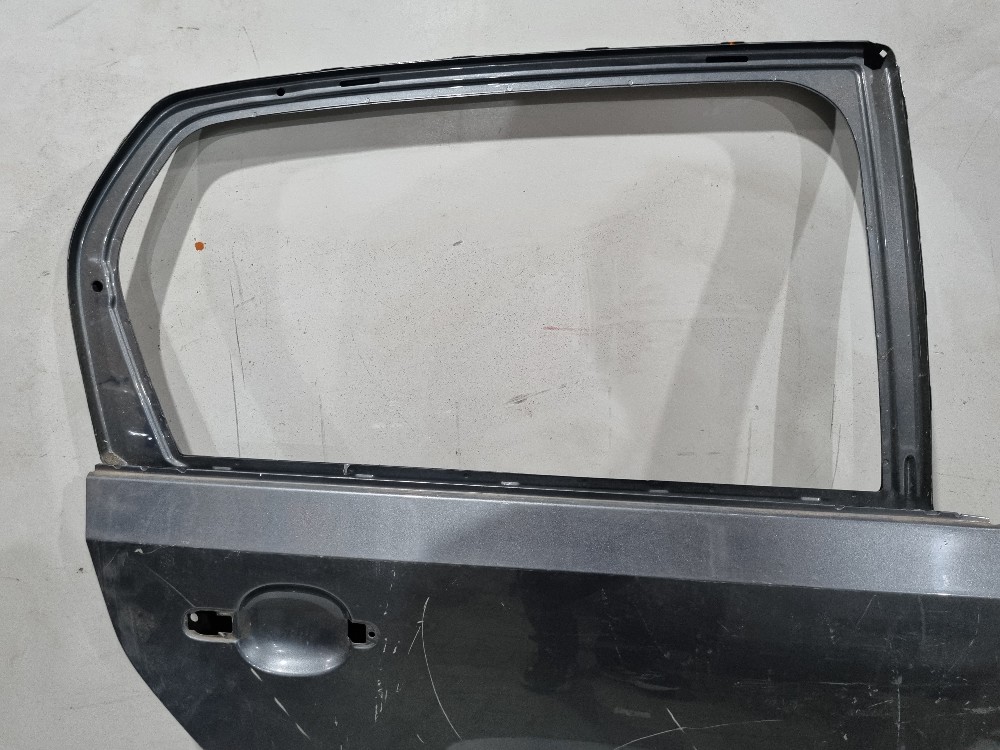 Porta Traseira Direita Volkswagen Up! 2013/2022 Traseira Direito 3
