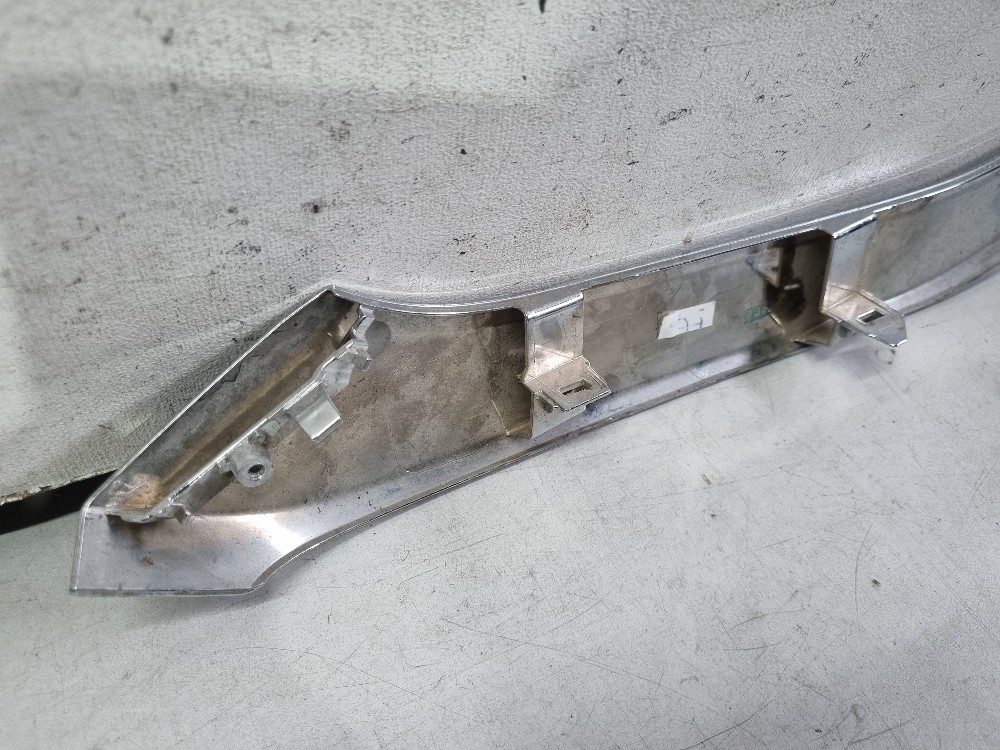 Friso Direito Cromado Inferior Eclipse Cross 2020/2024 5