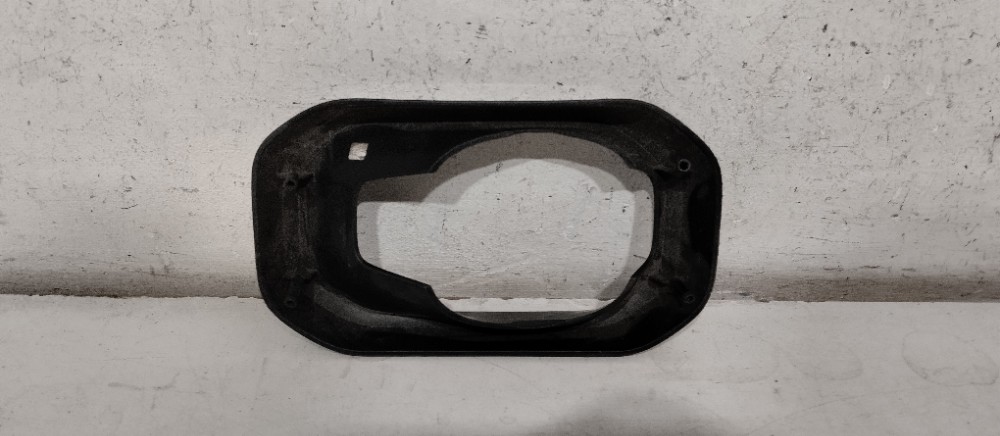 Acabamento Esq. Proteção Dianteira Duster 2019/2022 Usado. 2