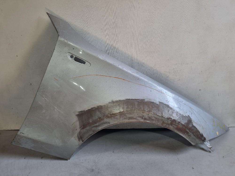 Para-lama Do Lado Direito Bmw 118i Modelos 2010/2013 1
