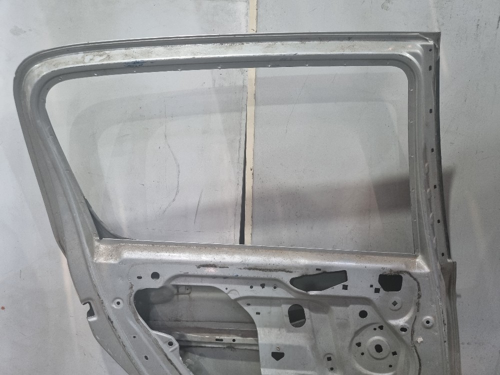 Porta Traseira Do Lado Esquerdo Peugeot 307 2003/2010 Traseira Esquerdo 5