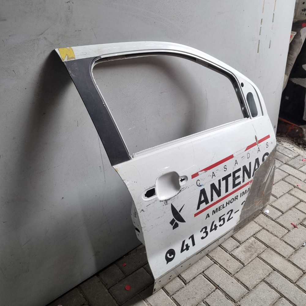 Porta Dianteira Do Lado Direito Fiat Mobi 2017/2021 Dianteira 3