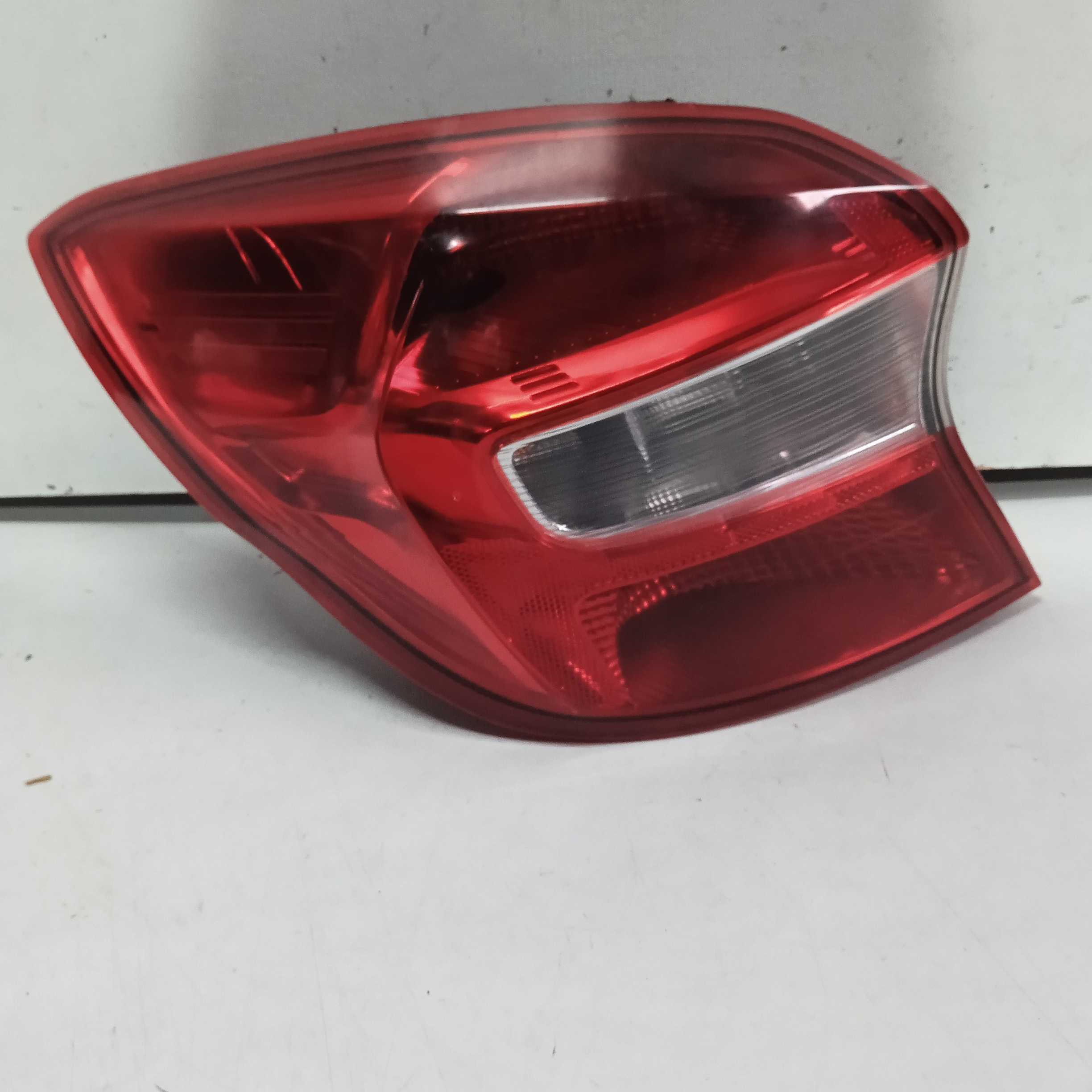 Lanterna Traseira Ford Ka Hatch Ano 2015 / 2018 Recuperada 2