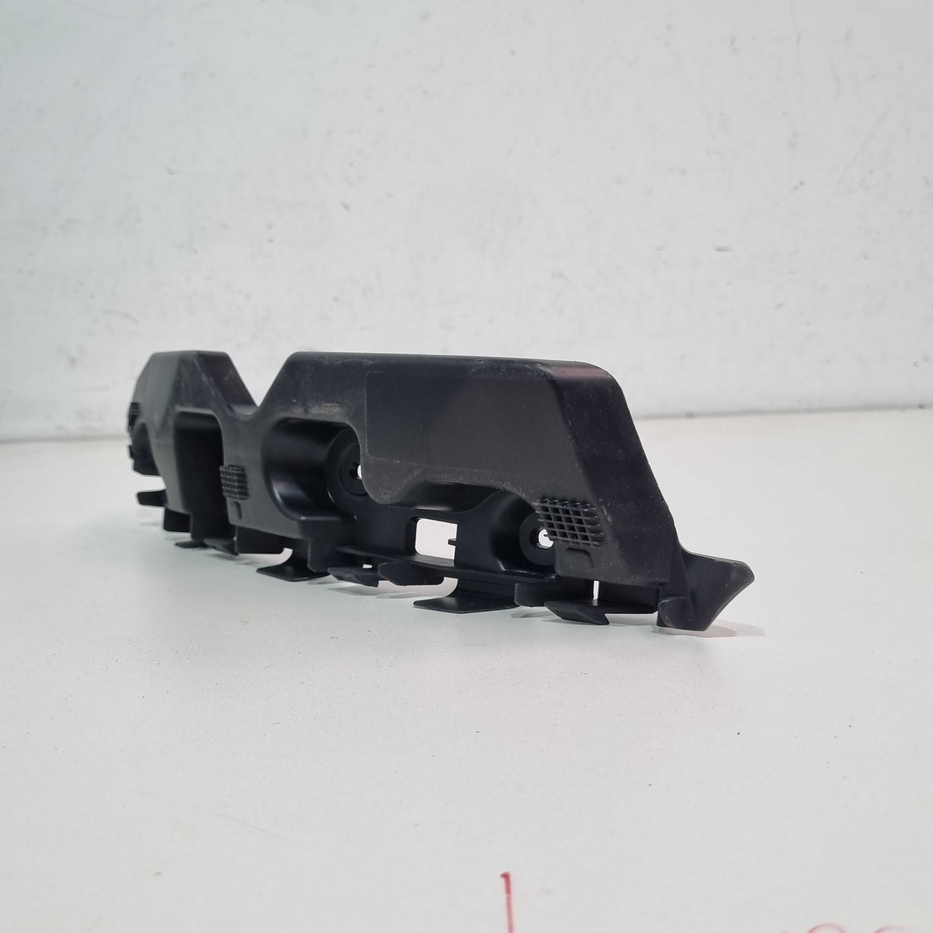 Guia Parachoque Dianteiro Esquerdo Renault Duster 2013/2019 3