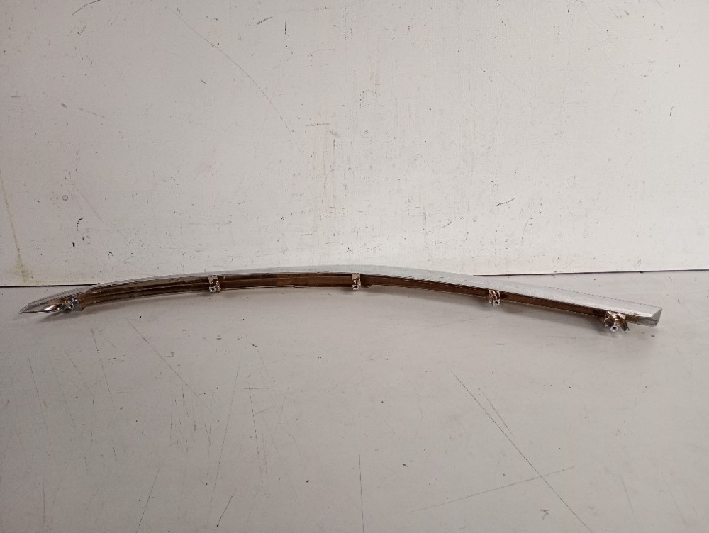 Friso Esqu. Grade Tiggo 8 2020/2022 Original Recuperado. 4
