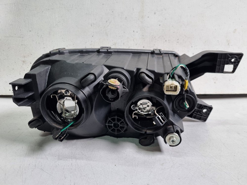 Farol Esquerdo Inferior Do Renault Kwid 2022/2025 Seminovo. 4