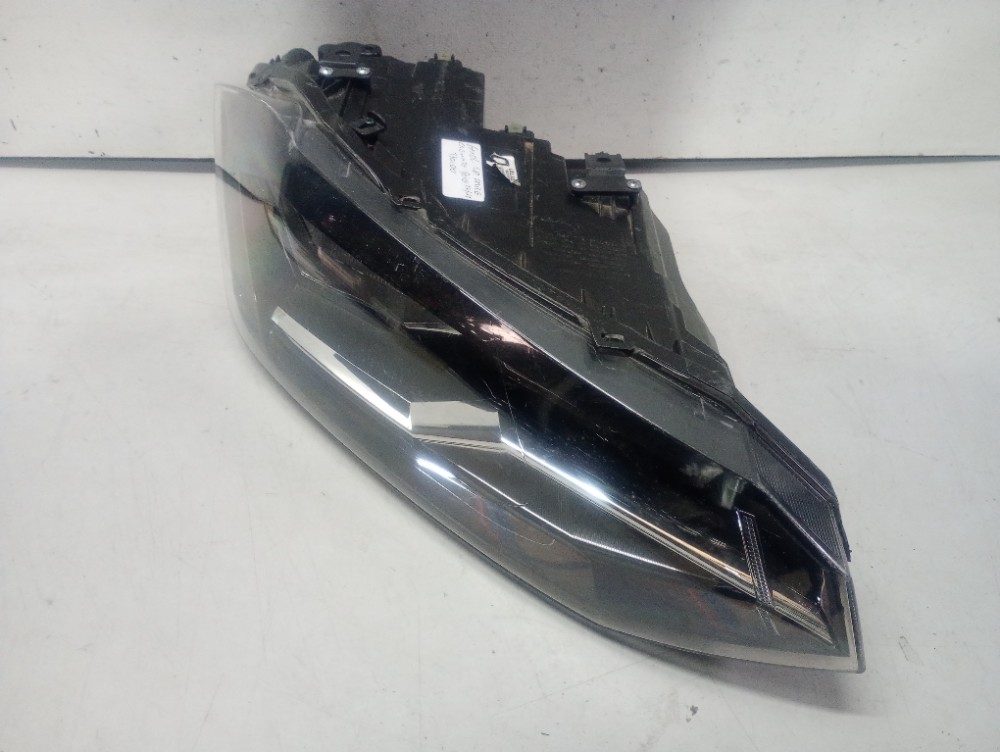 Farol Direito Volkswagen Polo Friso Cromado 2017/2021 Usado. Direito/passageiro 3