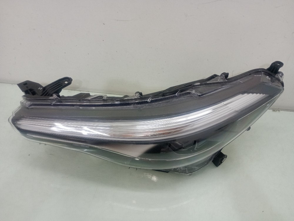 Farol Esquerdo Corolla Cross 2023/2024 Recuperado 3