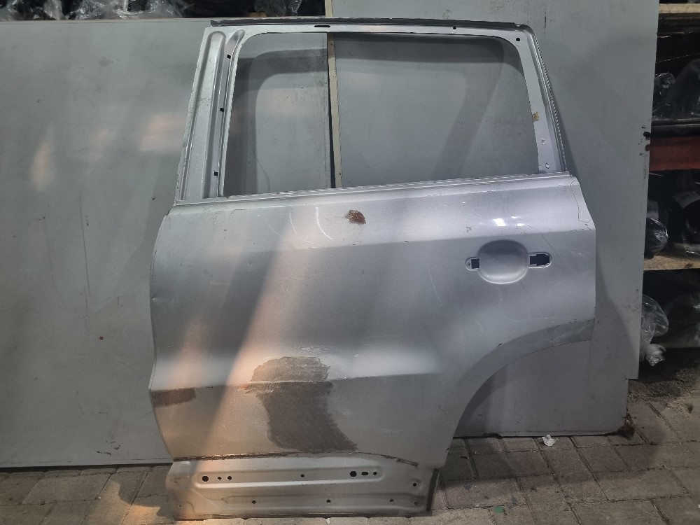 Porta Traseira Do Lado Esquerdo Volkswagen Tiguan 2010/2015 Traseira Esquerdo 1