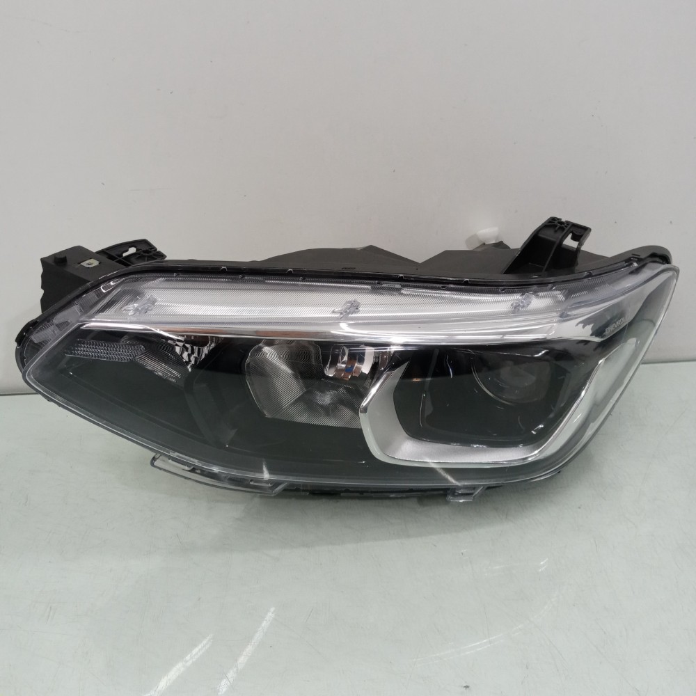 Farol Esquerdo Sem Led Chevrolet Do Tracker 2020/2024 Esquerdo/motorista 1