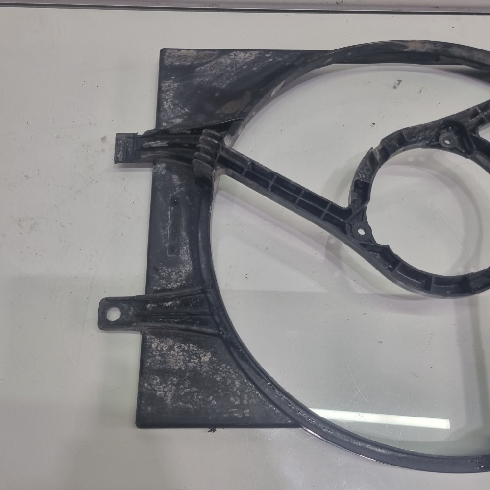 Suporte da Ventoinha Fiat Strada 2010–2016