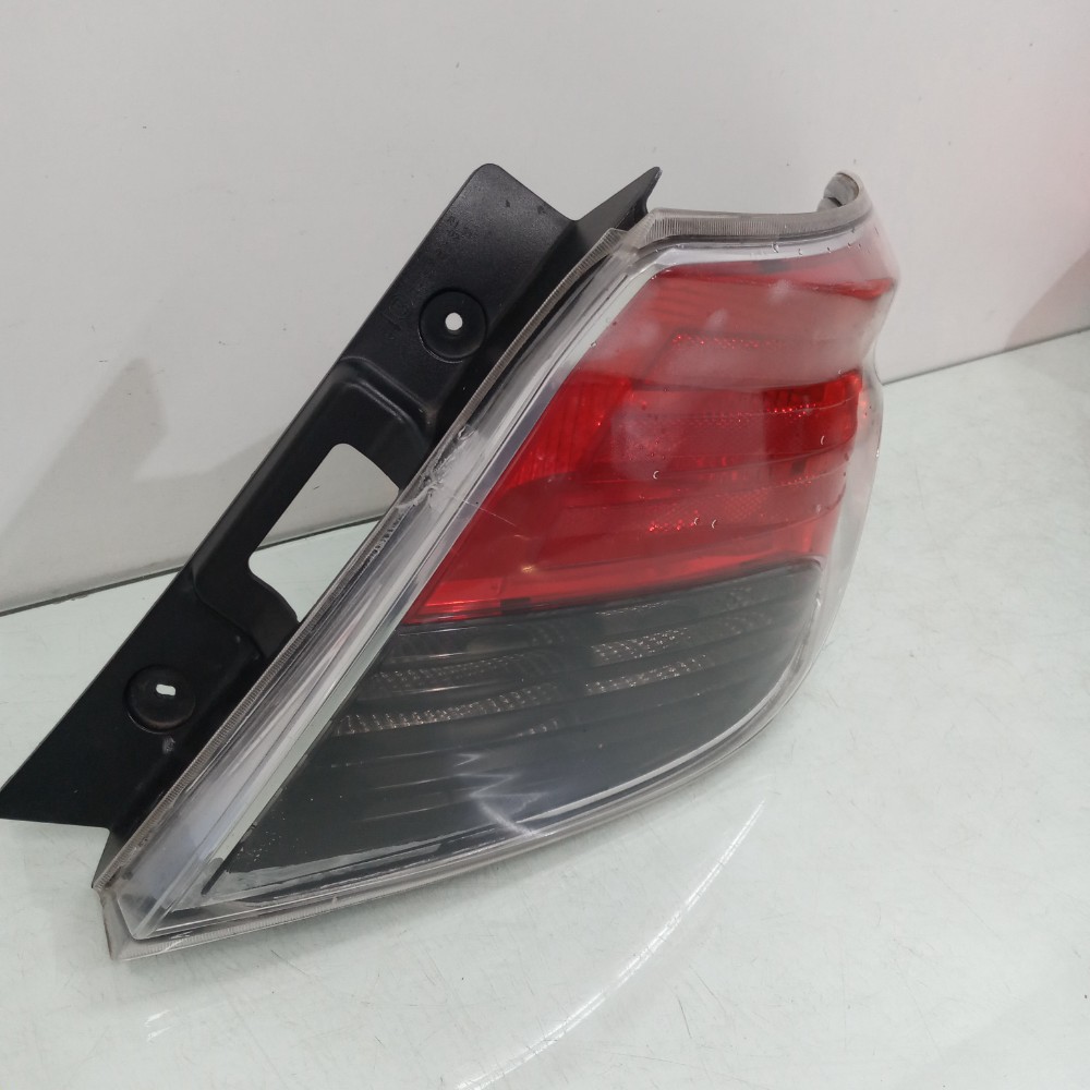 Lanterna Lado Direito Fumê Chevrolet Prisma 2013 À 2015  Direito/passageiro 3