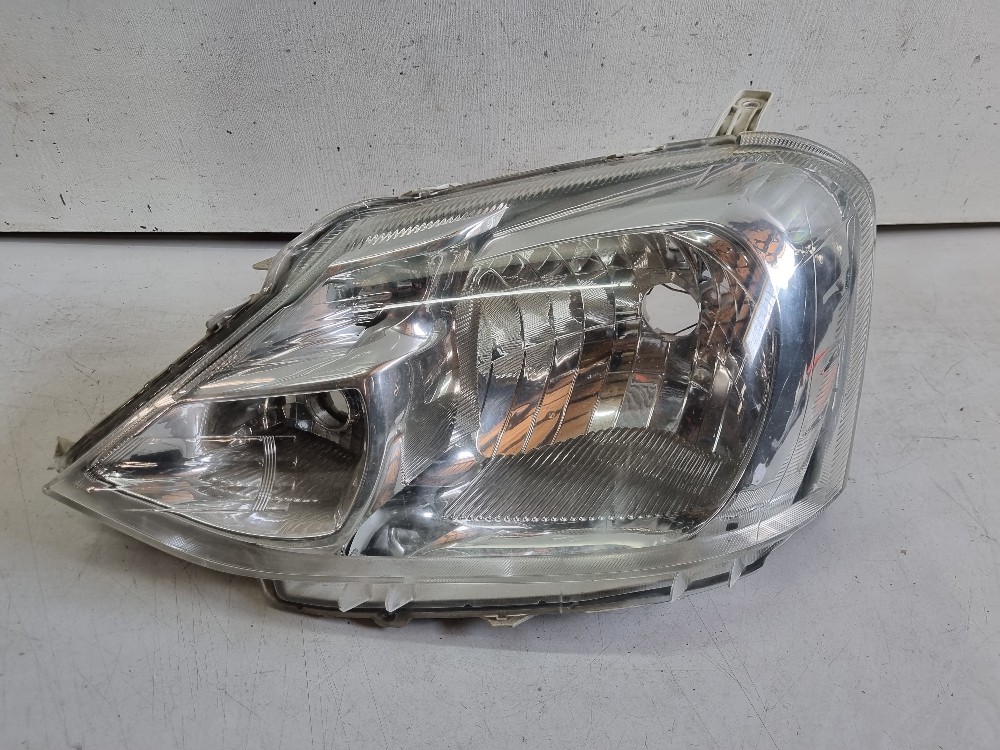 Farol Esquerdo Toyota Etios 2013/2015 Recuperado Original Esquerdo/motorista 1