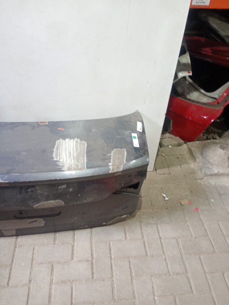 Tampa traseira Volkswagen virtus 17/22 3