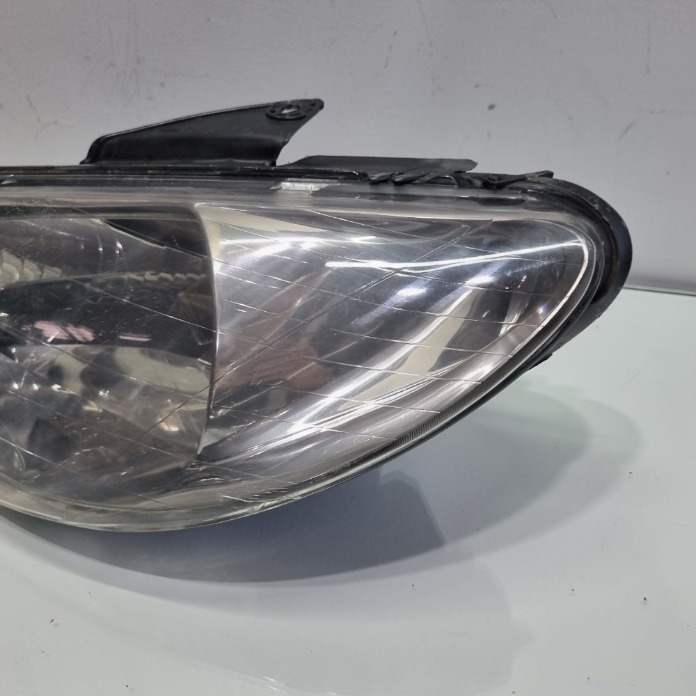 Farol Do Lado Esquerdo Peugeot 206 Modelos 2003/2008 Esquerdo/motorista 3