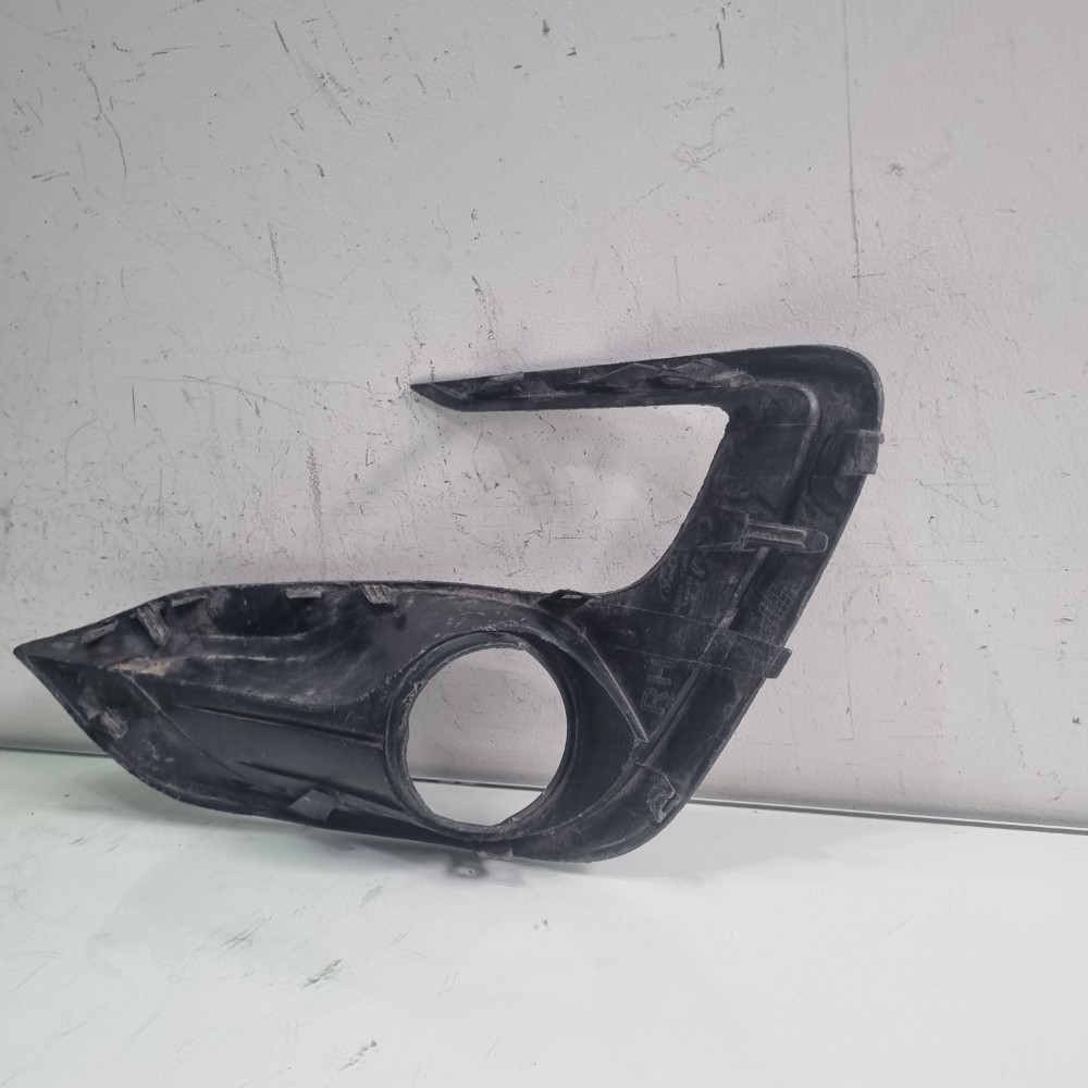 Moldura da Grade do Milha Esquerdo Ford Ka 2018–2021 Original 1