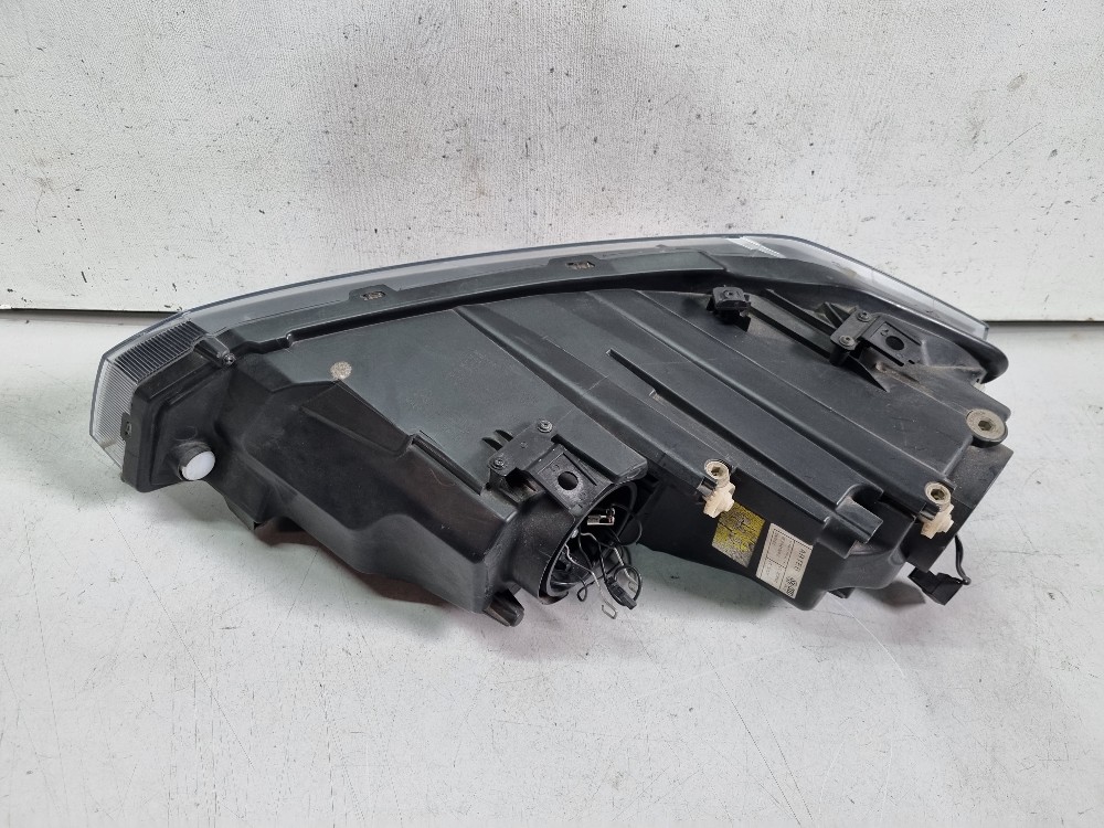 Farol Dianteiro Direito Volkswagen Polo 2017/21 Recuperado. 11