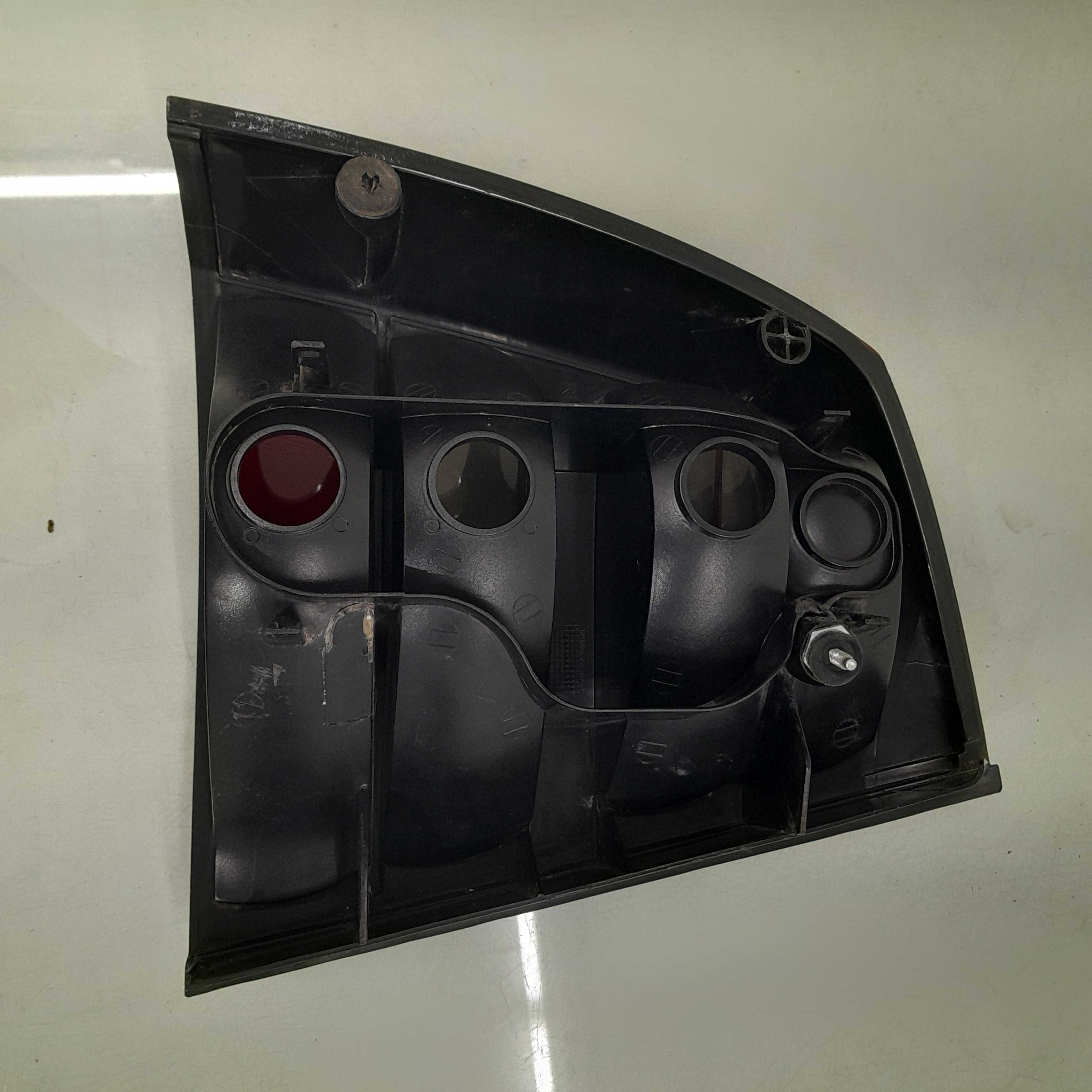 Lanterna Do Lado Direito Chevrolet Astra Sedan 2011/2013 Direito/passageiro 5