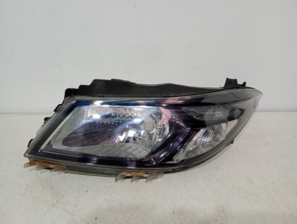 Farol Esquerdo Máscara Negra Chevrolet Onix 2014/2017 Esquerdo/motorista 1