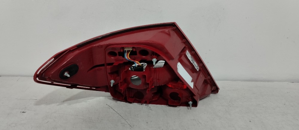 Lanterna Direita Recuperado Mercedes C180 C200 2011/2014 5