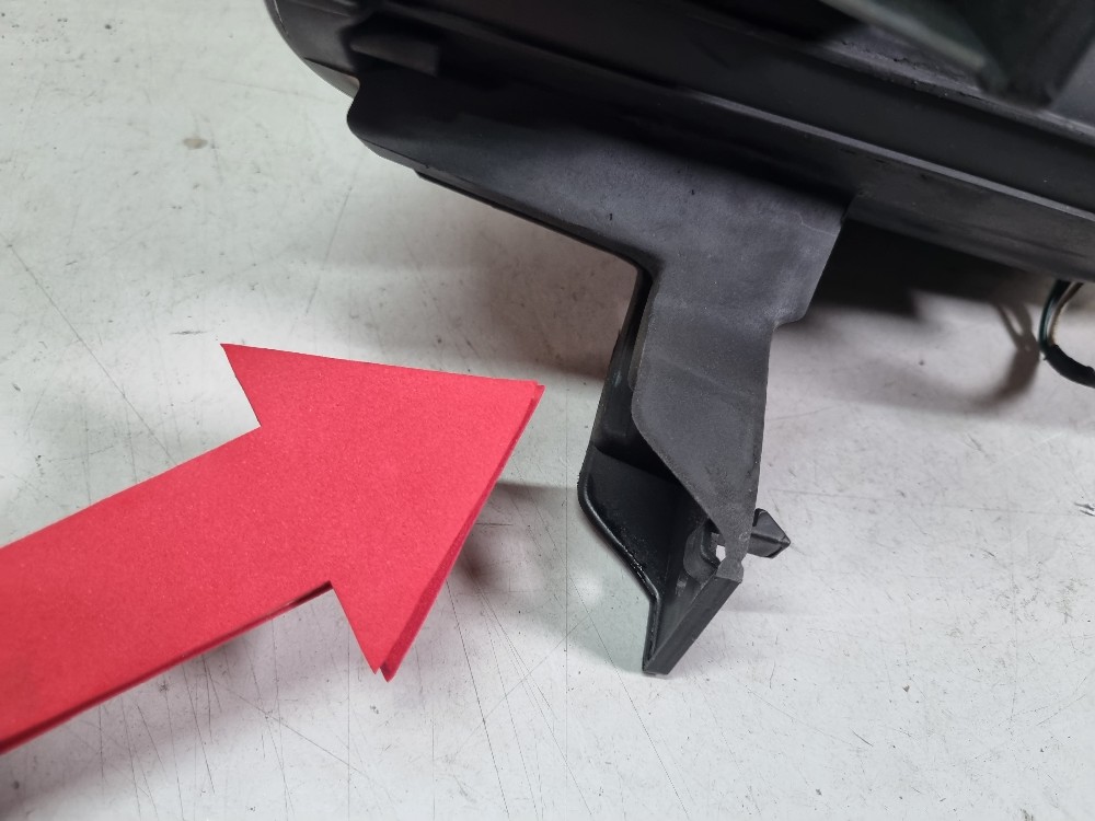 Farol Esquerdo Inferior Renault Kwid 2022 / 2025 Recuperado. 13