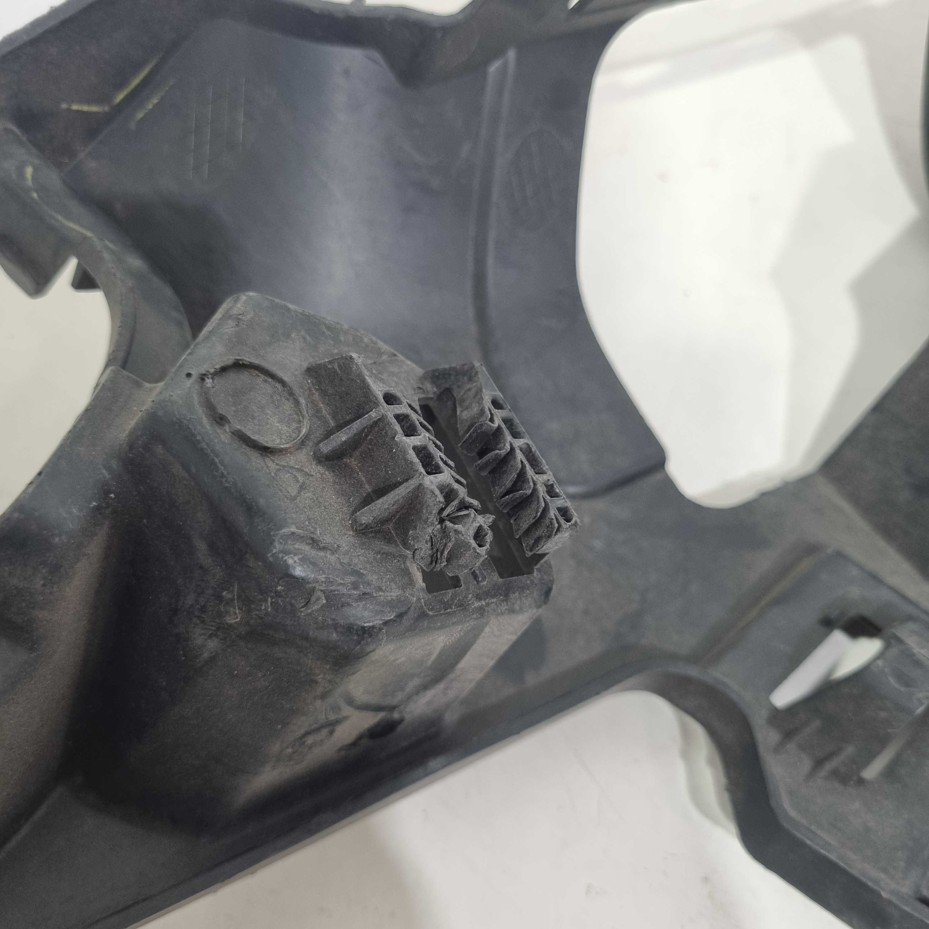 Suporte Farol De Milha Direito Bmw X2 Modelos 2018/2023 6