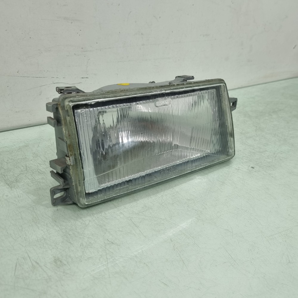 Farol  Lado Direito  Fiat Uno 1991/1999 Seminovo E Original. 2