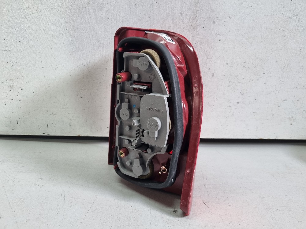 Lanterna Esquerda Fiat Strada 2001/2004 Recuperada Original 4