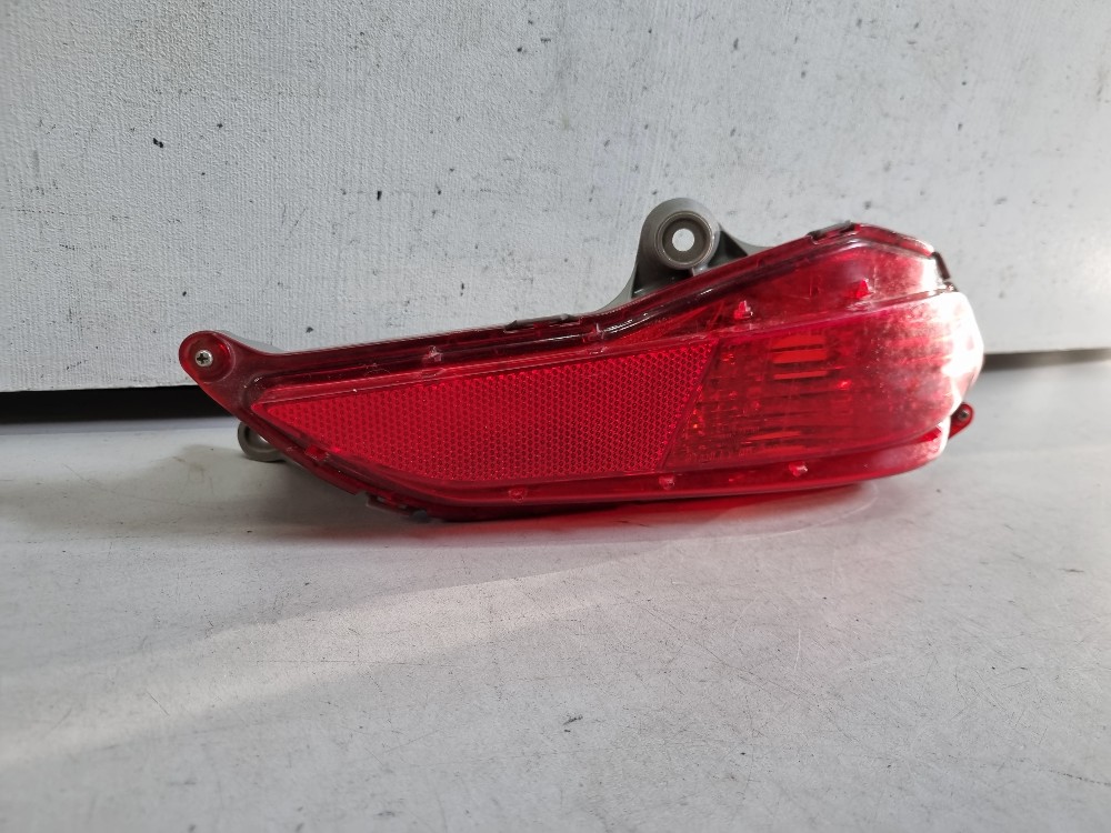 Lanterna Direita Luz Neblina Toyota Yaris 2019/21 Recuperado Direito/passageiro 2